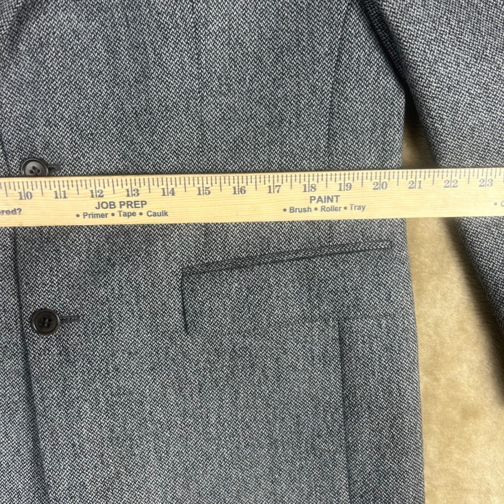 Brooks Brothers 346 Mens Gray‎ Herringbone Two Button Blazer Sport Coat Jacket - Picture 3 of 11
